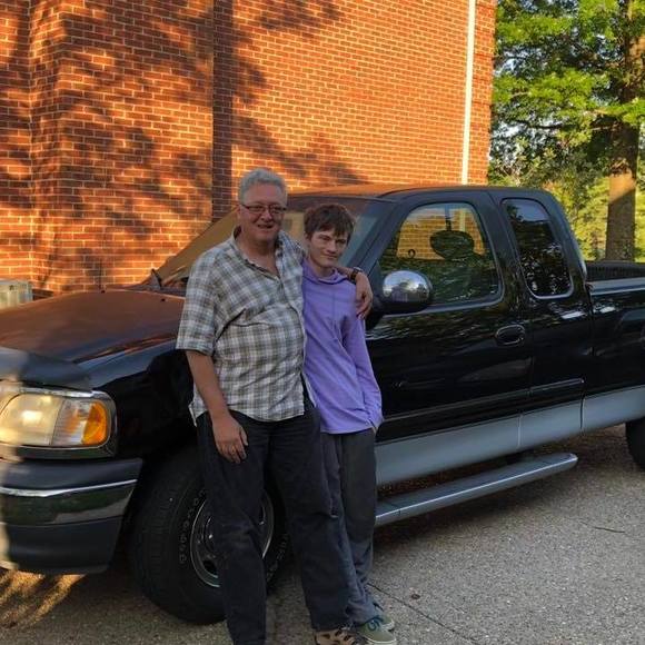 Meet your Posher, Robert - Picture 1 of 1